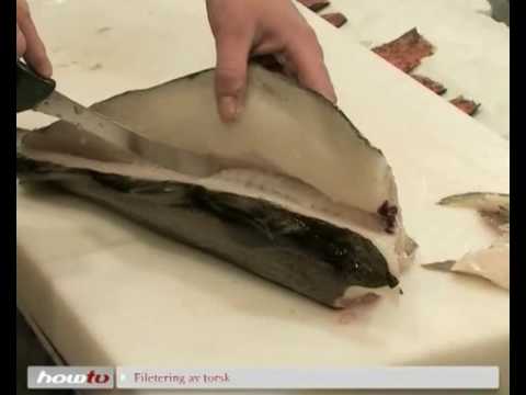 Video: Hvordan Fjerne Bein Fra Fisk