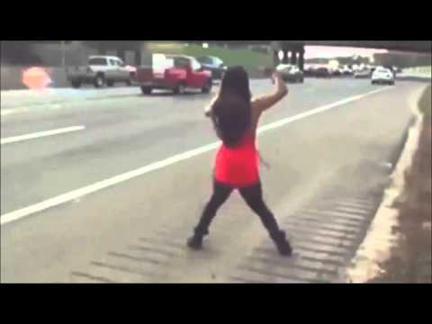 1000 miles from manchester twerkin my way down town