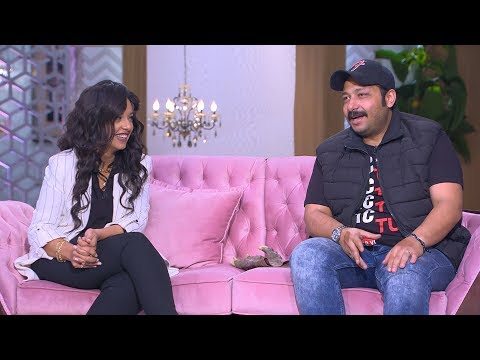 معكم مني الشاذلي شوف إزاي الكوميديان محمد ثروت بيعبر عن حبه لزوجته من غير كلام