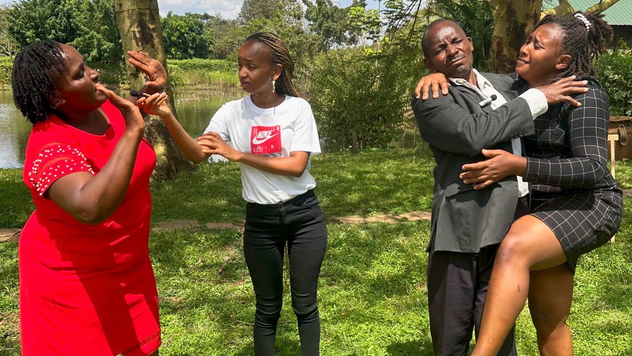 Desperate sidechick clings on mubaba for life 🔥🔥 as wife watches helplessly 😭💔