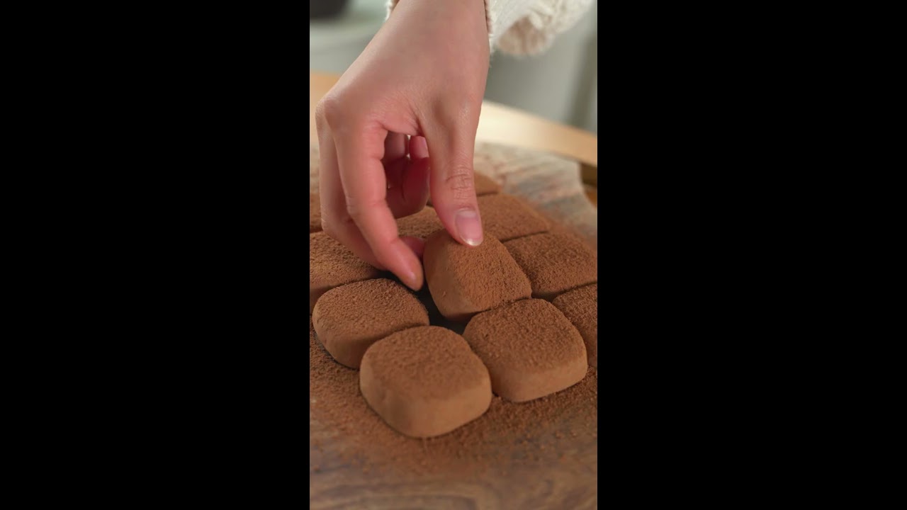 2 Ingredient Chocolate Truffle