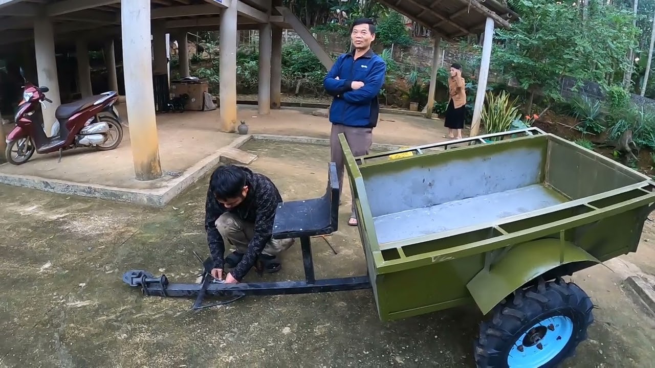 Bàn giao thùng kéo cho máy xới . tại THẠCH LẬP .NGỌC LẶC . T. H