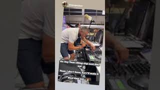 Clapping Pendant Un Match De Volley Aux Jeux Olympiques De Paris 2024