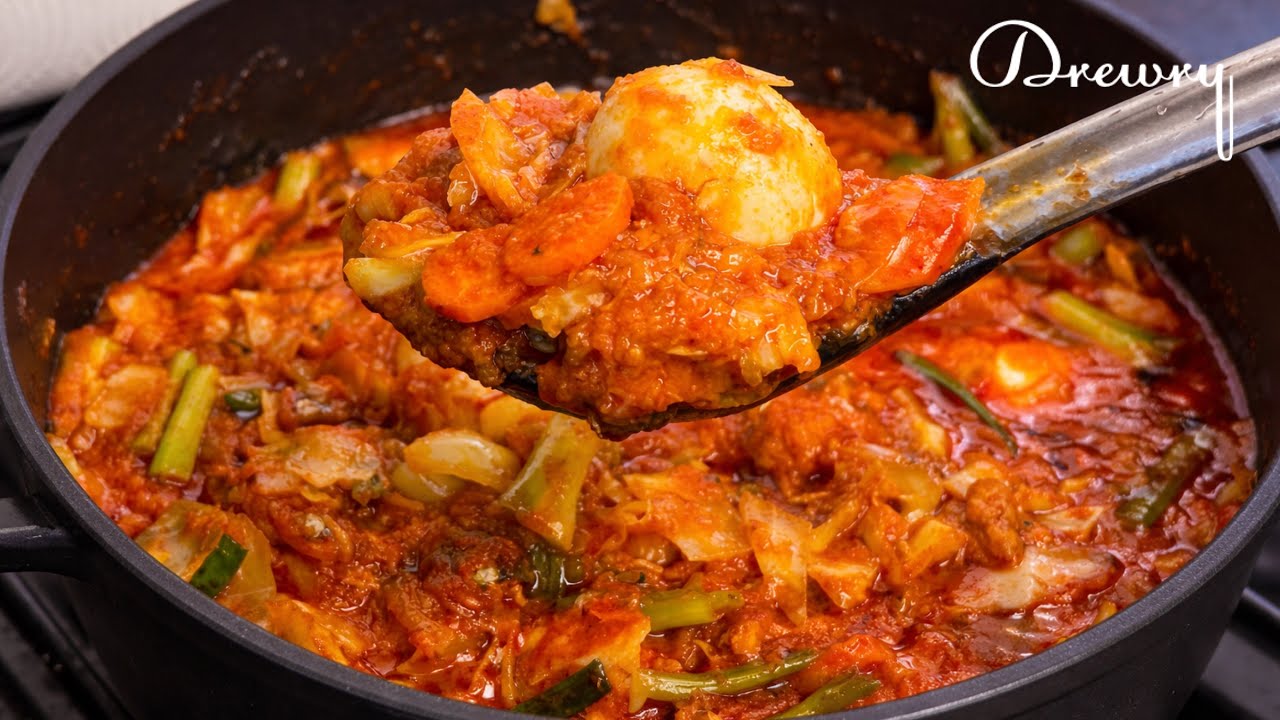 Вкусный рецепт тушеной капусты и копченой скумбрии по-гански