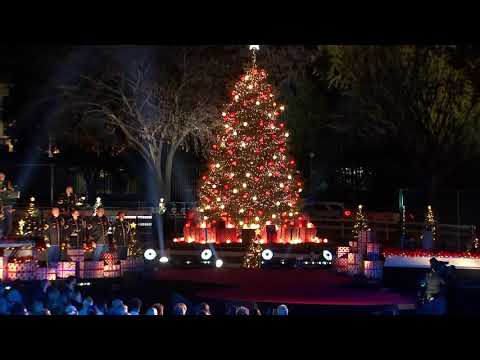 Video: Christmas Tree Lighting Ceremonies sa D.C., MD at VA