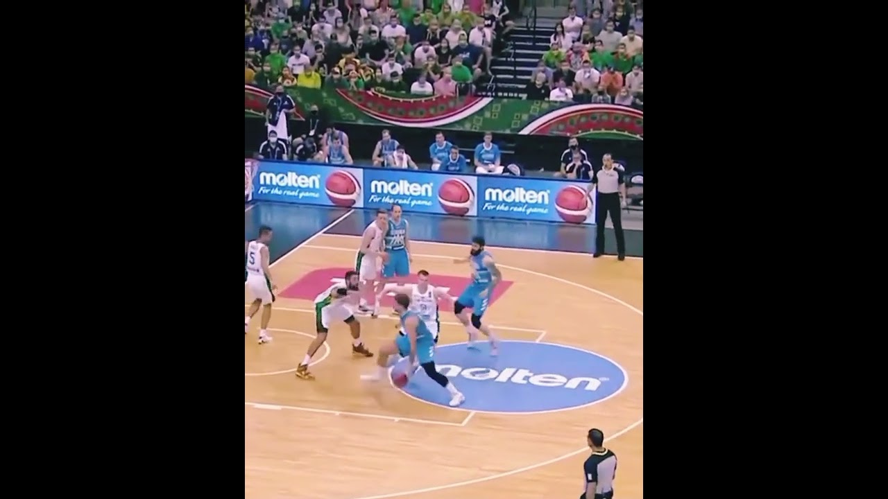 OMG LUKA DONCIC HOP STEP AND FADEAWAY?