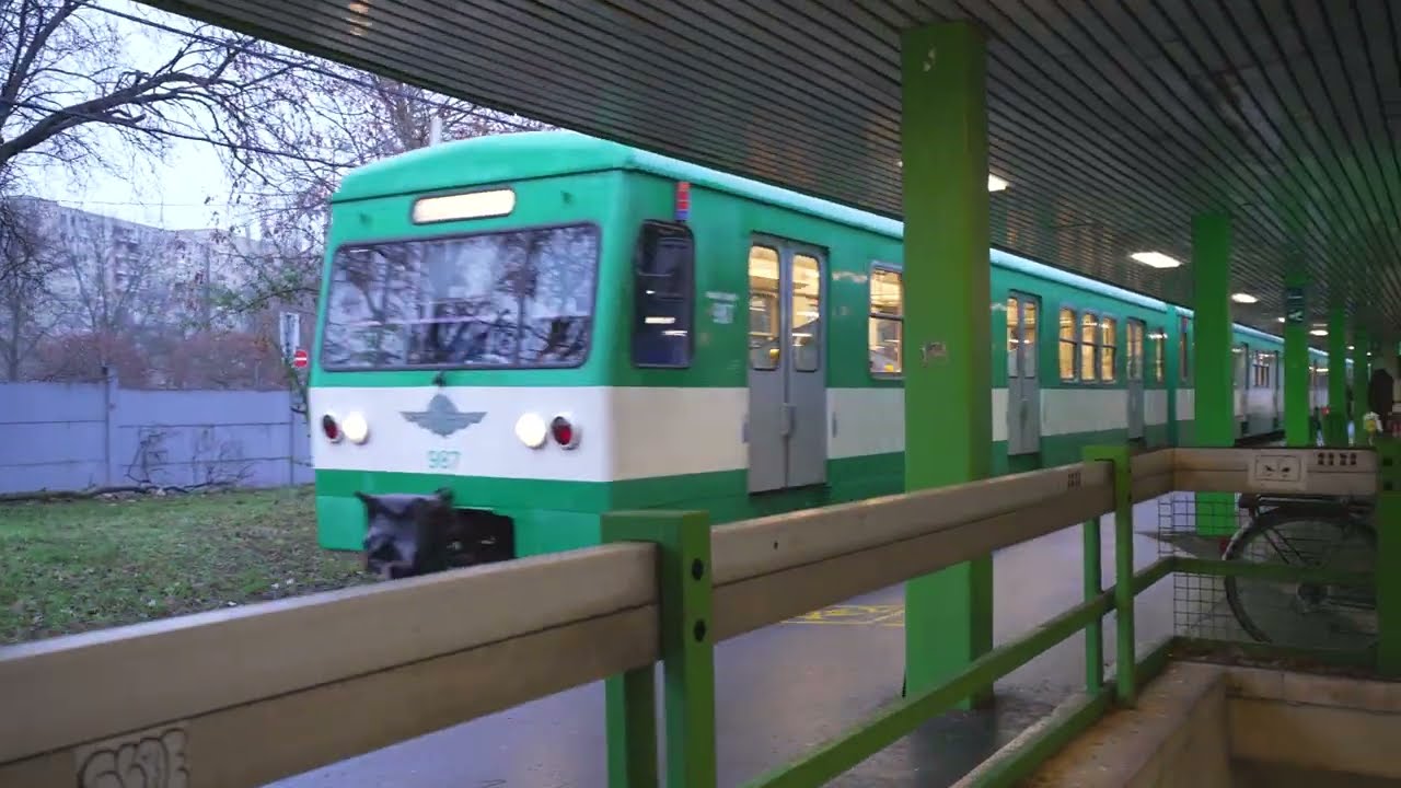 Hungary, Budapest, train ride from Békásmegyer to Szentlélek tér