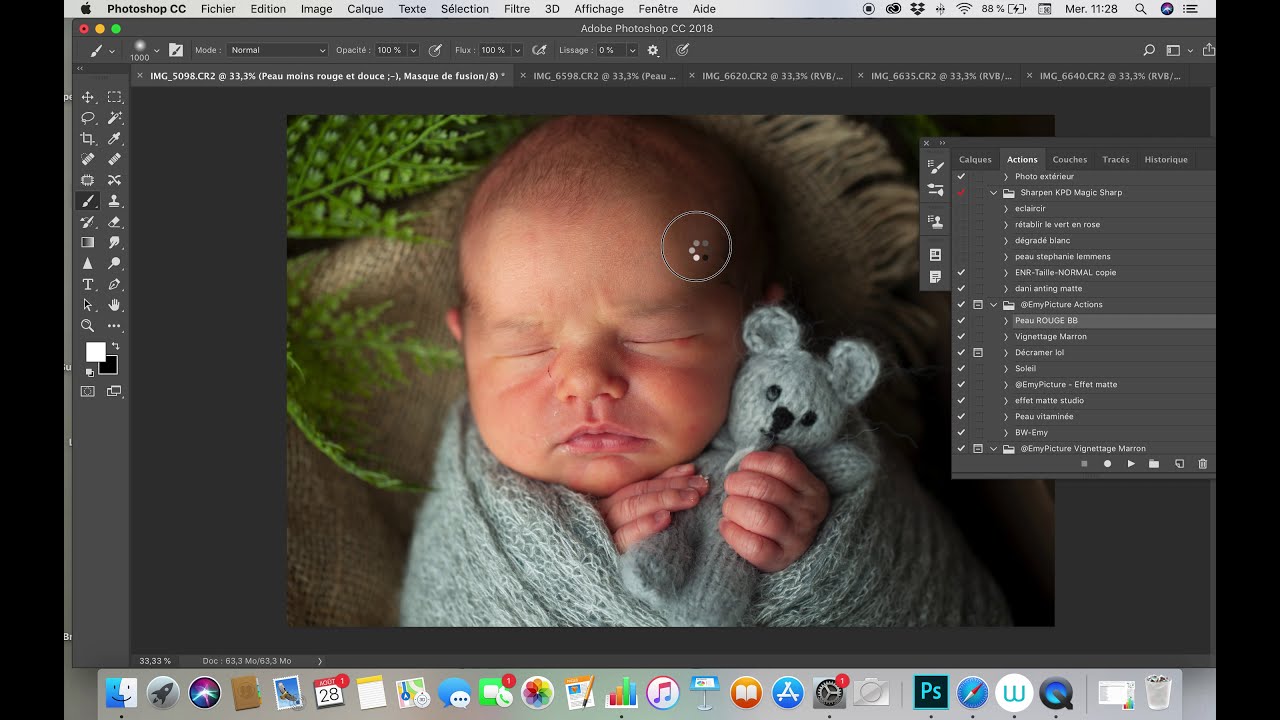Comment supprimer la peau rouge des bébés sur Photoshop - YouTube