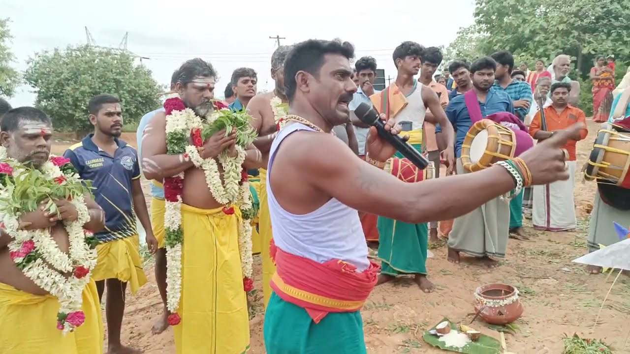 இந்த வீடியோ பார்ப்பவர்களுக்கு சாமி வரலாம் கவனம் | உடுக்கை அழைத்து சாமிகளை அழைக்கும் செந்தில் பூசாரி