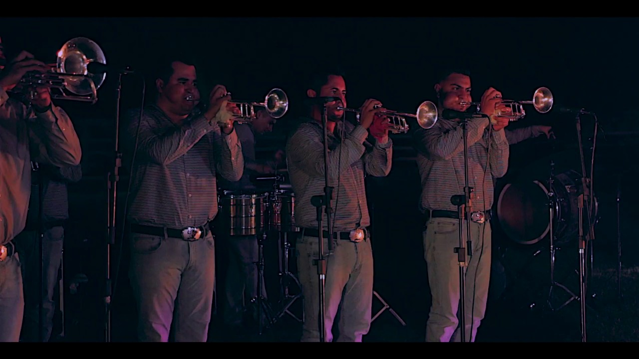 Banda La Corona Del Rey - Teresita (En Vivo)
