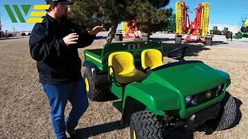 Jak široký je traktor John Deere Gator TS?