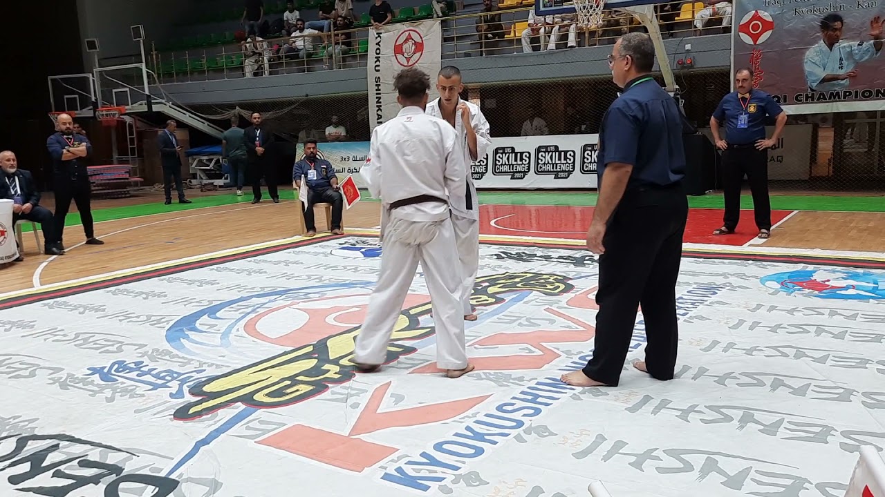 مصطفى عباس خضير بطوله العراق متقدمين النزال الخامس