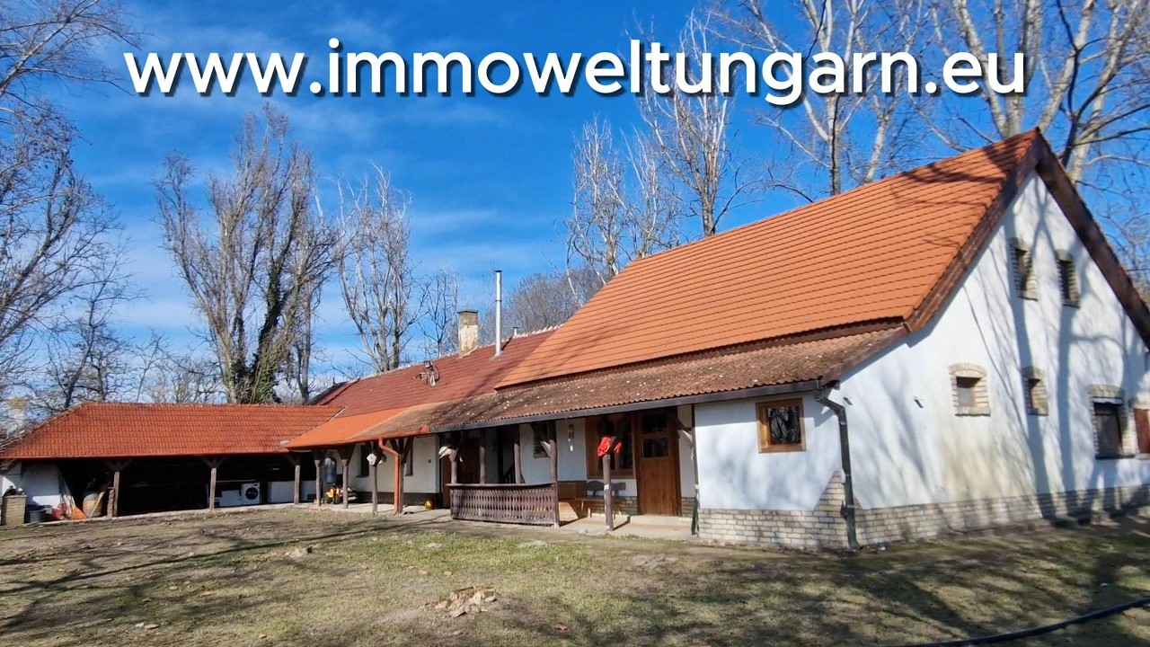 160 Million Huf ca. 420 000 Eur - Romantischer Pferdehof mit vielen Pferdeställe - ID1595