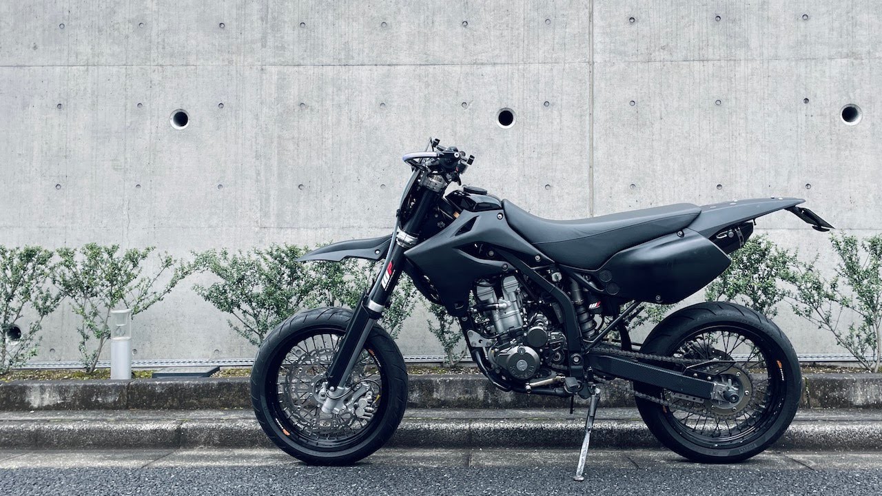 Walk Around】My 2005 Kawasaki D-tracker - YouTube