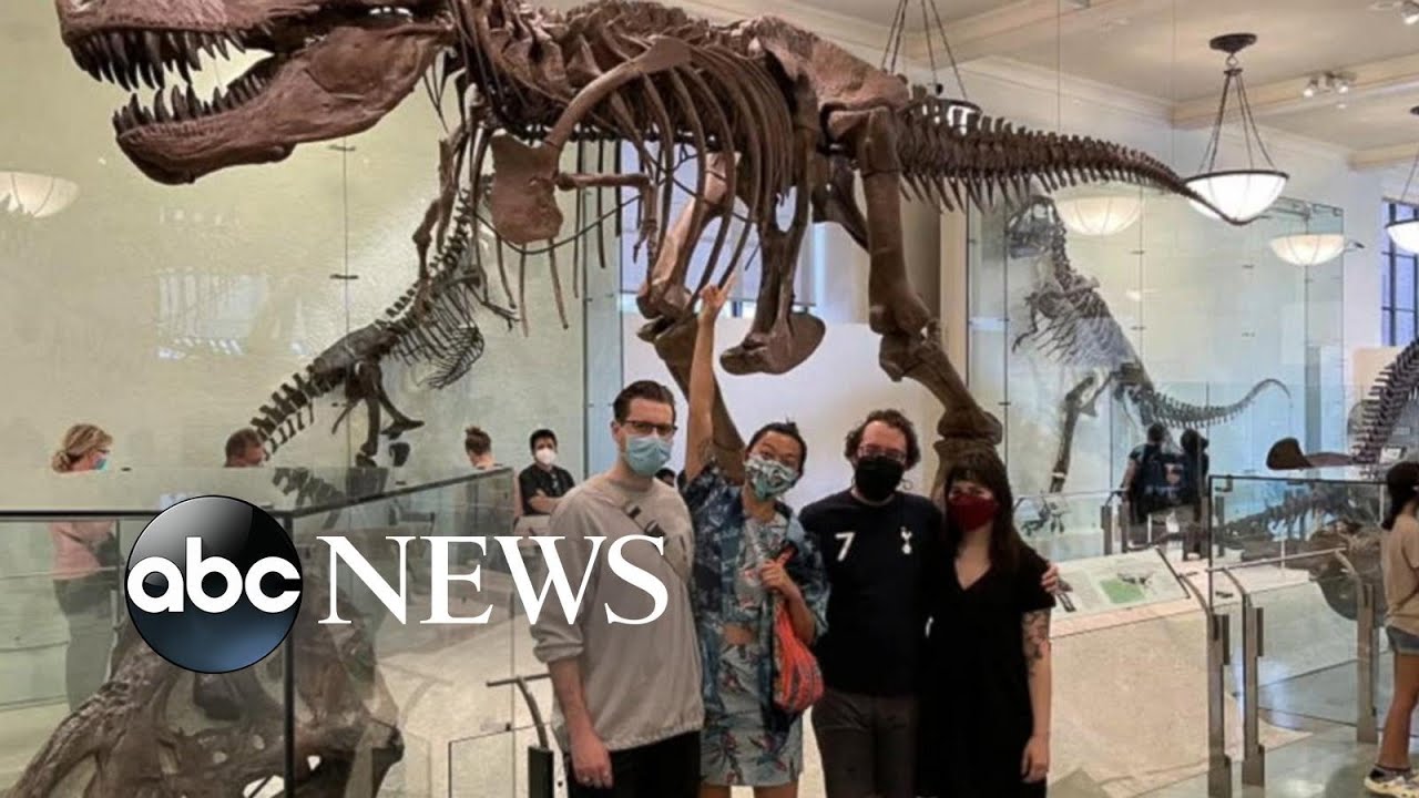 From Versailles to Dracula’s castle, unique sites offer COVID-19 vaccines