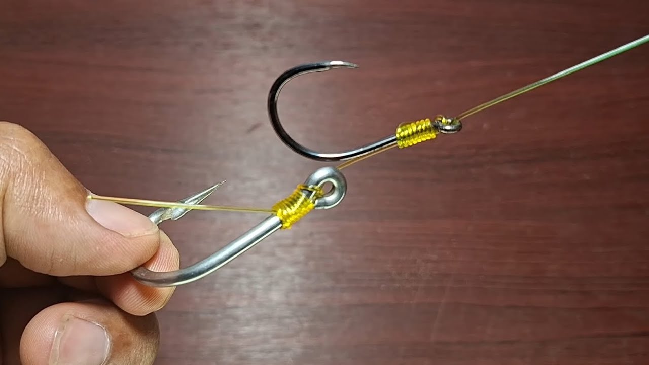 2 fish same hook Hayabusa Chesapeake Sabiki Rig 2-Hook rigs Size: 10 Two fish same hook at