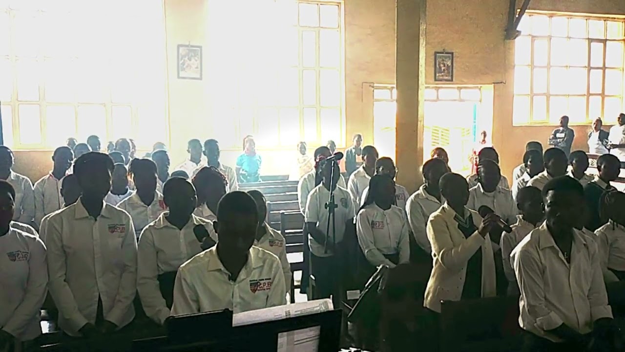 KYRIE MISSA IN HON. S.NOMINIS MARIE