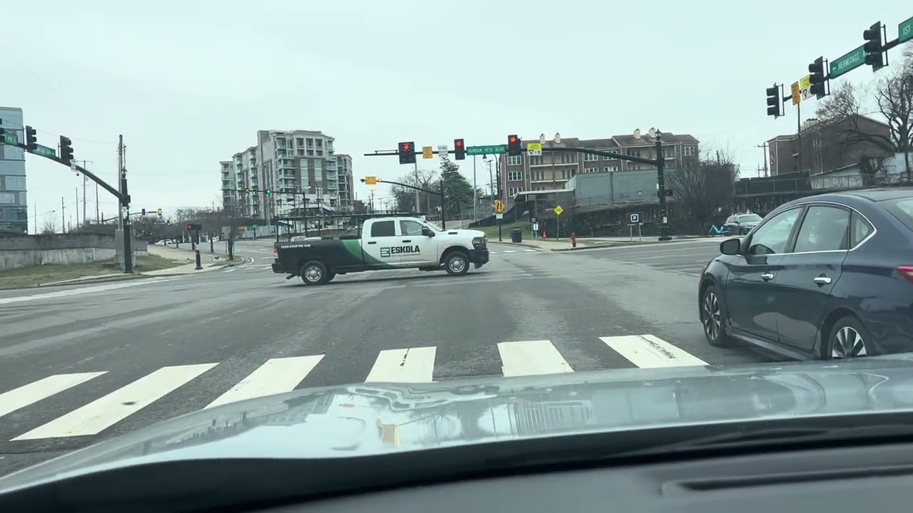 Começando do Zero nos EUA 🇺🇸 | A Realidade de um Brasileiro Dirigindo Uber em Nashville