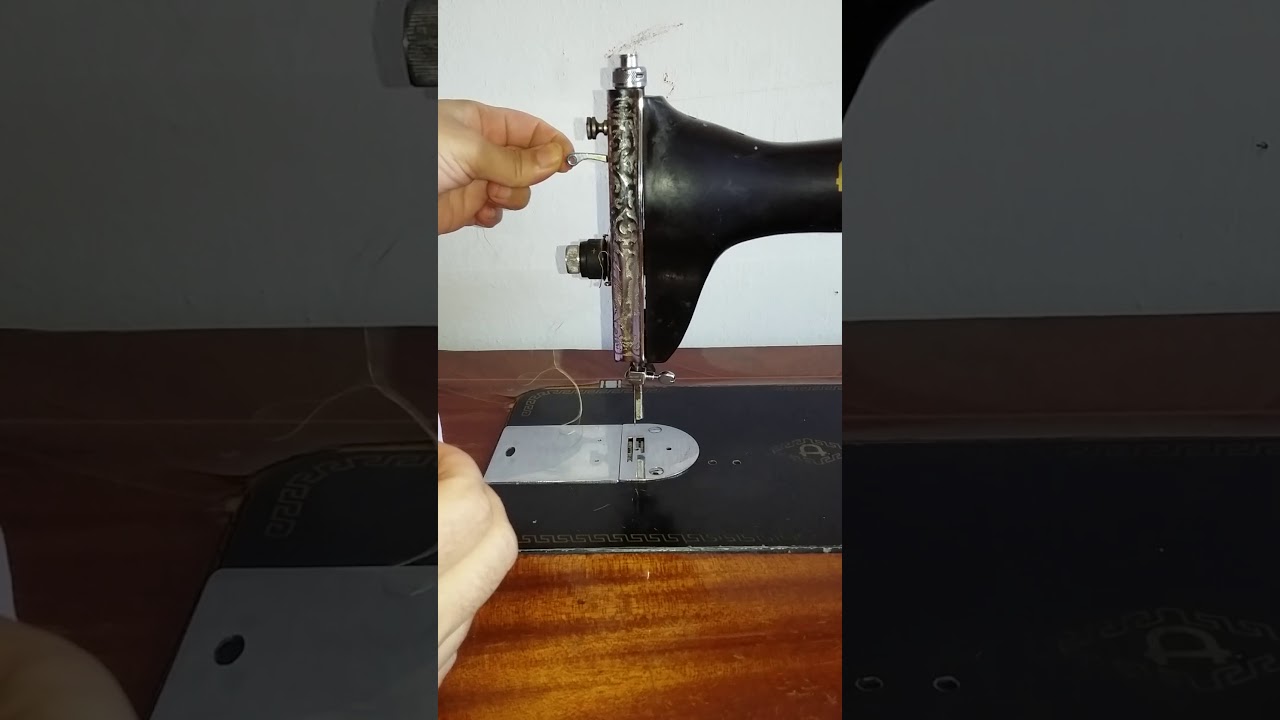 طريقة إرجاع ماكينة الخياطة لماكينة 💝الطرز تركيب الخيط👌( تشرتيل)💕💕💕⚘