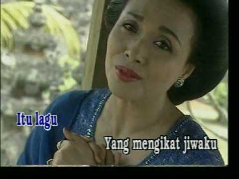 kroncong, seruling bambu