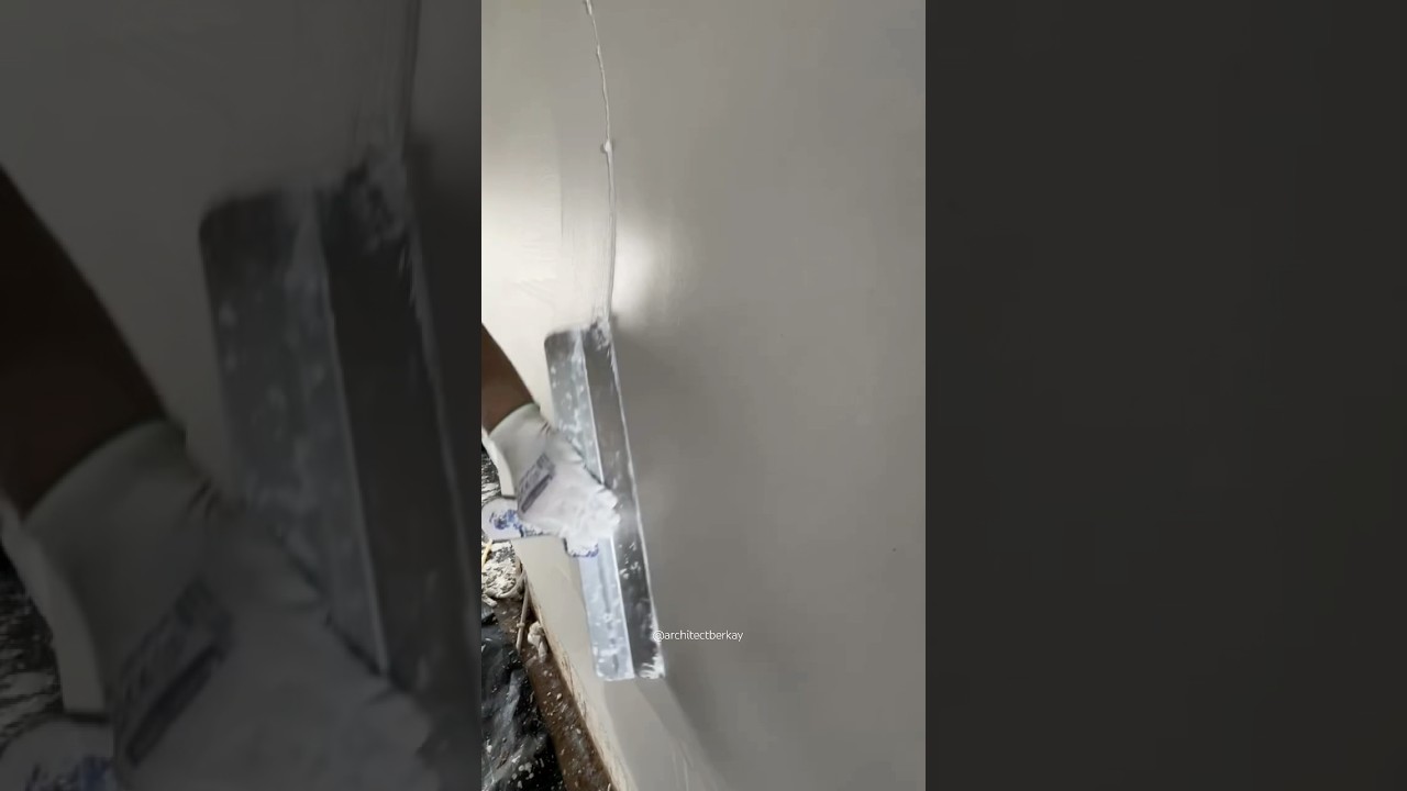 Техника коррекции стен с помощью сатиновой штукатурки 