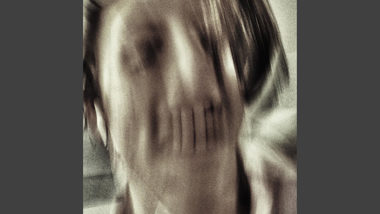 I Float in Empty Space