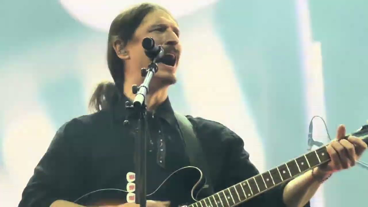 Kensington - How It Goes [[Live at Ziggo Dome Amsterdam N2 04-12-2025]]