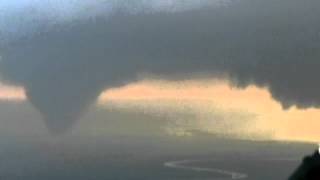 Deadly tornadoes tear through Oklahoma, US