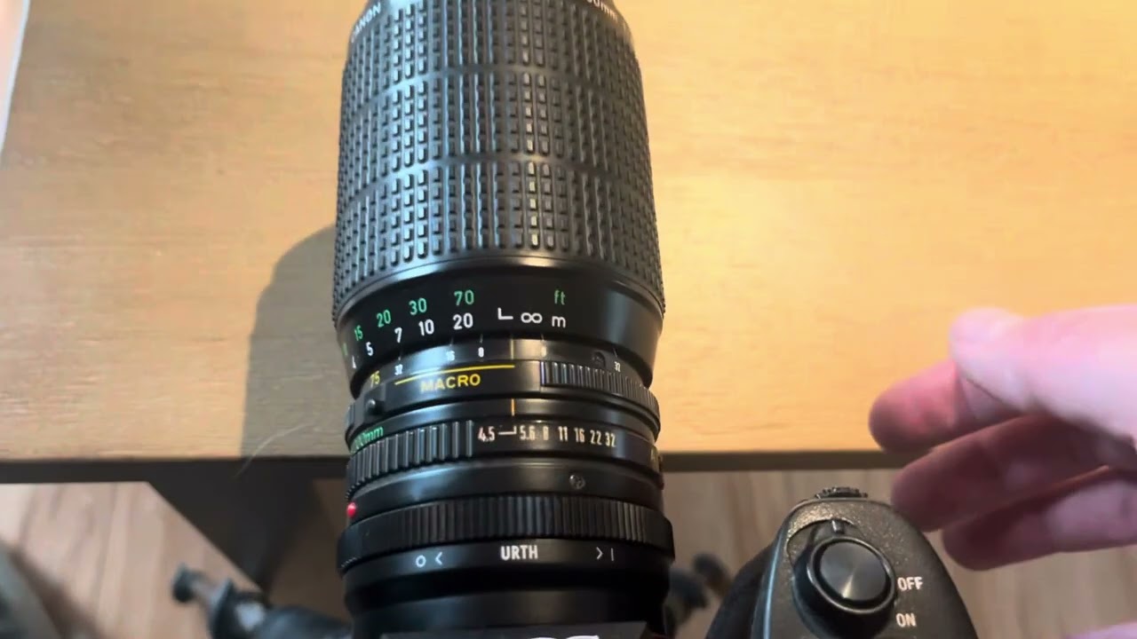 Canon FD 75-200 mm f/4.5 - showcasing limited macro ability - YouTube