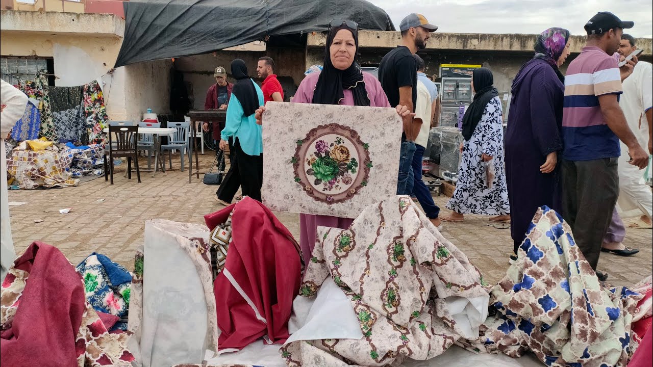 طلامط 20 درهم الميتر مرحبا بكم في سوق سيدي بوزكري  مكناس 