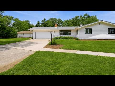 70 Mary Ln Ct, Crystal Lake, IL home video tour