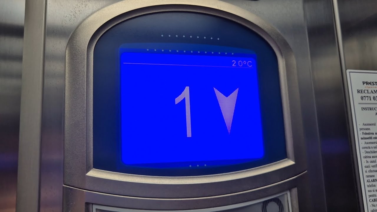 Rare indicator! Orona Arca 2 elevator at Strada Jupiter in Constanța, Romania