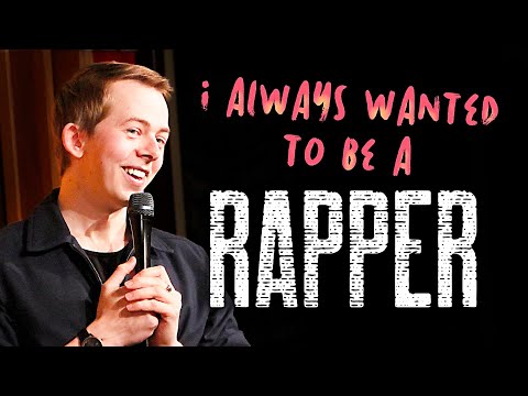 Comedian Shows Off his Freestyle Rap Skills