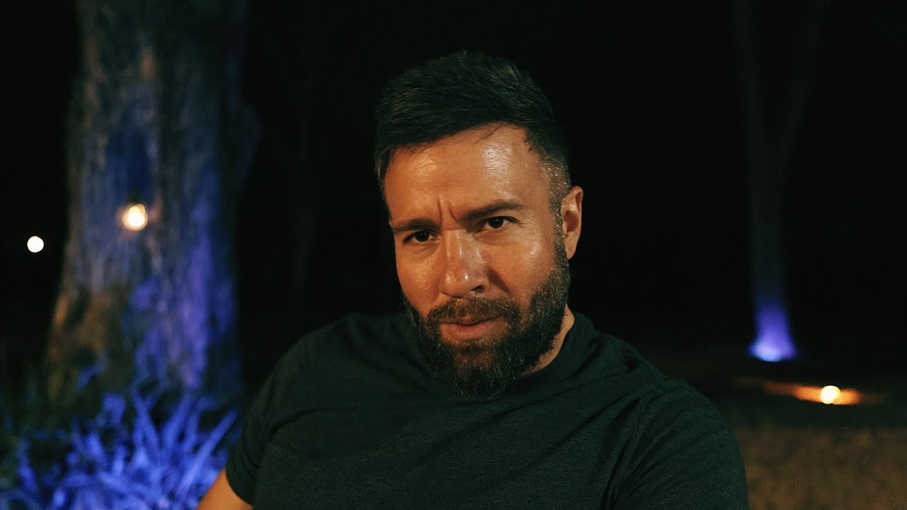 2 Things That Make Women MELT With Genuine BURNING Desire (she wants to be your girlfriend)