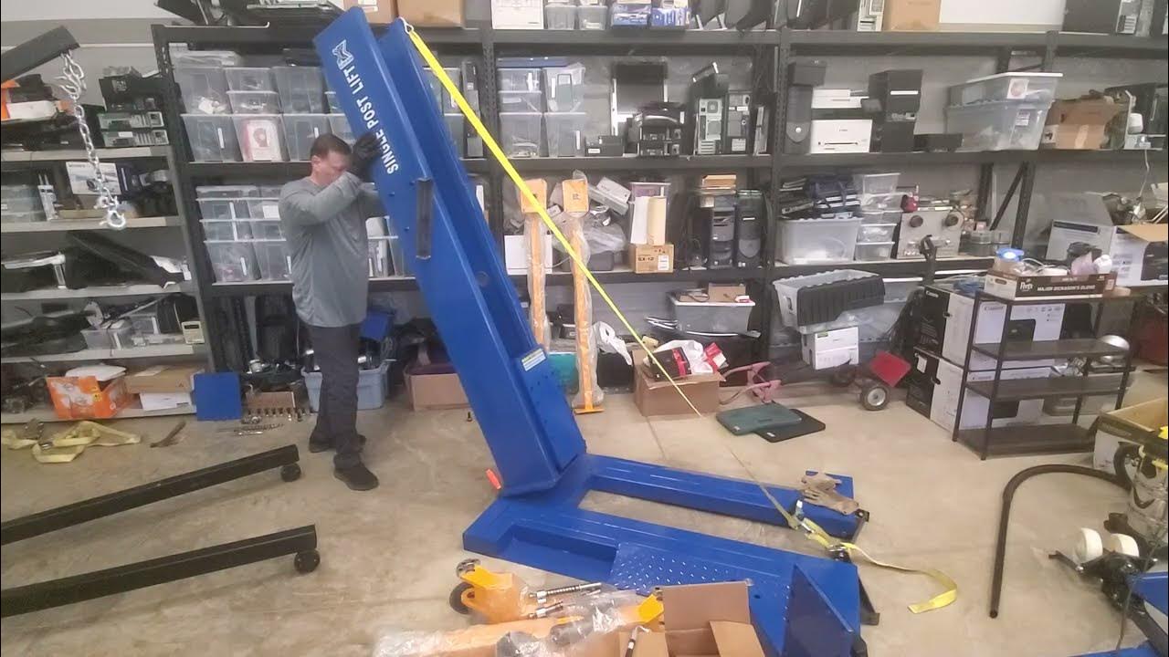 Mobile Single Post Car Lift - 6000 Lbs Capacity, Low Profile
