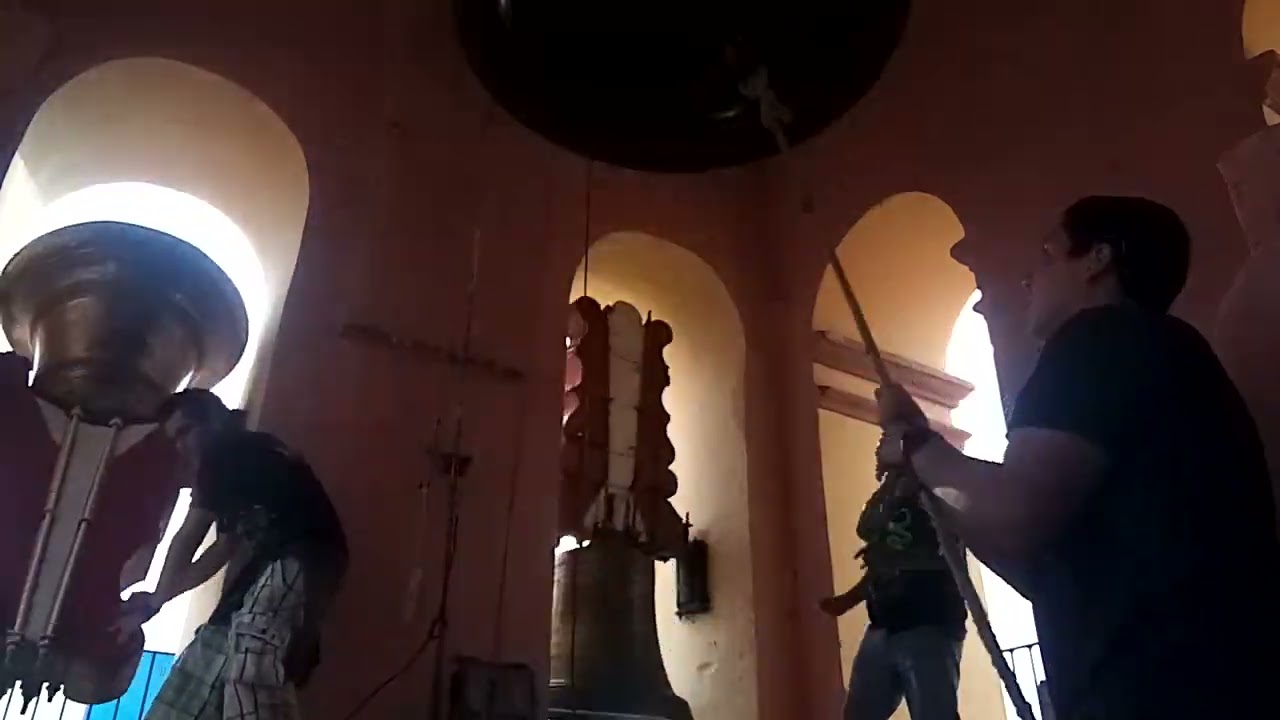 Repique en la Santa Cruz de los Milagros Querétaro | Festividad de la Asunción de la Virgen María