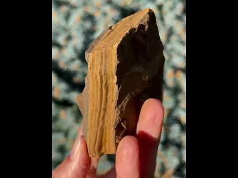 ТИГРОВЕ ОКО необроблений - натуральний камінь - ПАР, видео 1