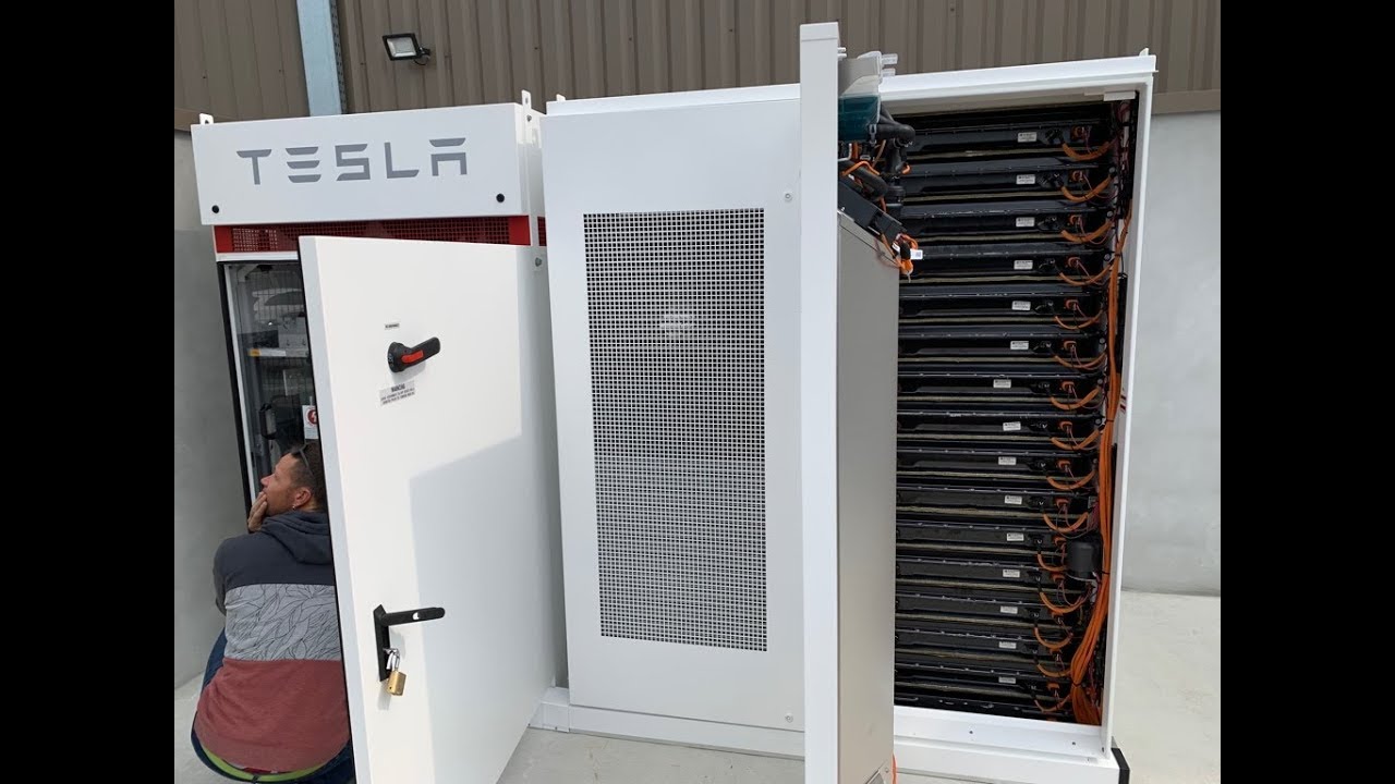 Tesla Powerpack Systèmes Solaires - Cimes Energies
