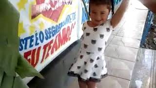 Linda Bebê Rebolando Vitória