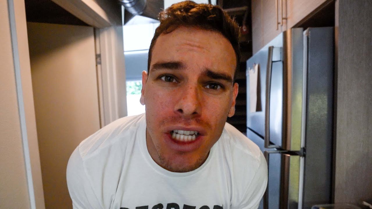 BUILDING SHREDDED ABS | Brendan Meyers