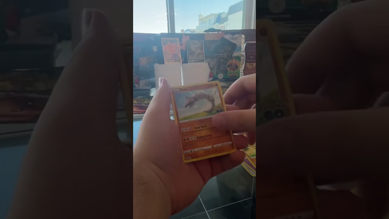 BACK TO BACK Insane Shiny Holo Foil Luck!!!!! Pokémon TCG!!!!!!