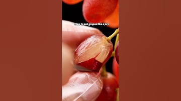 Eat grapes like a pro @foodiechina888 #shorts