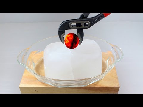 EXPERIMENT Glowing 700 Degree Metal Ball VS ICE