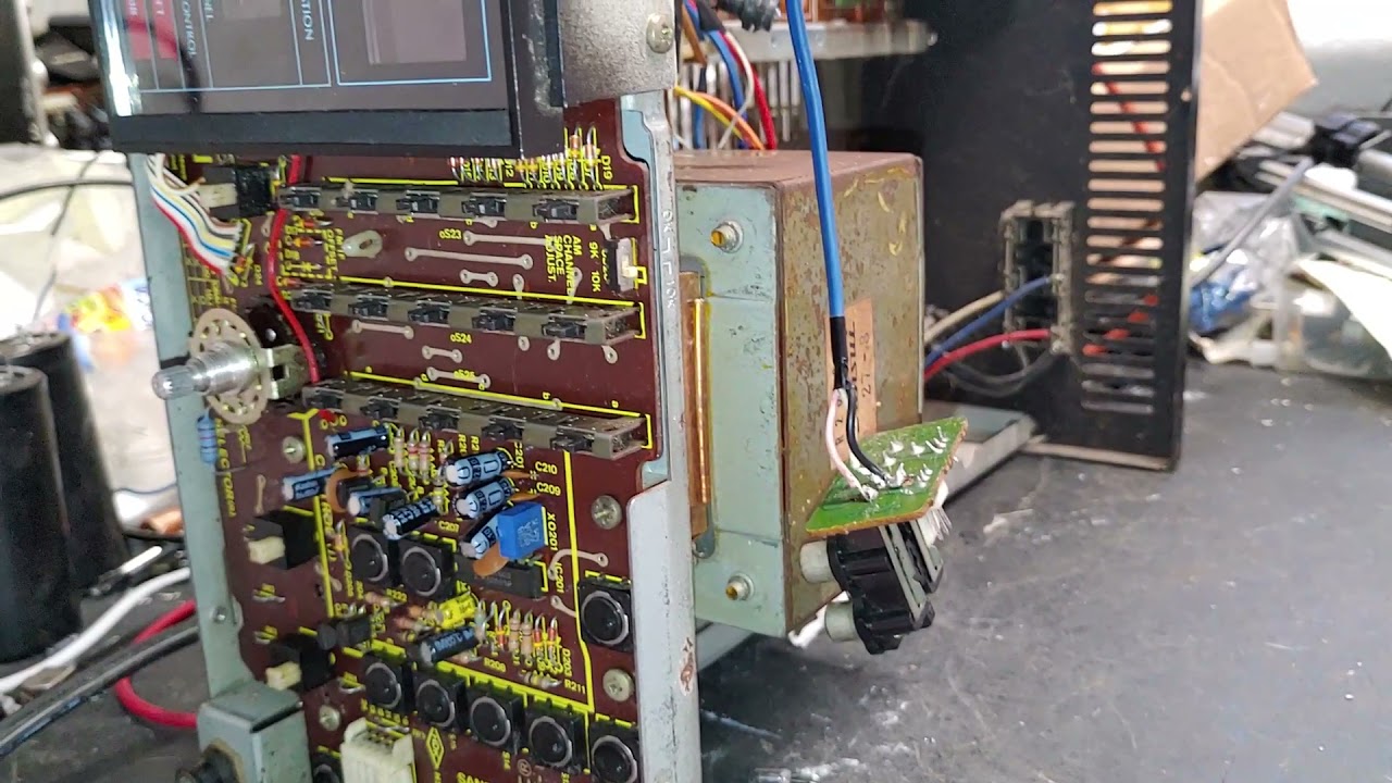 Pos Recap do Sansui Z9000 Primeiro problema encontrado IC Volume