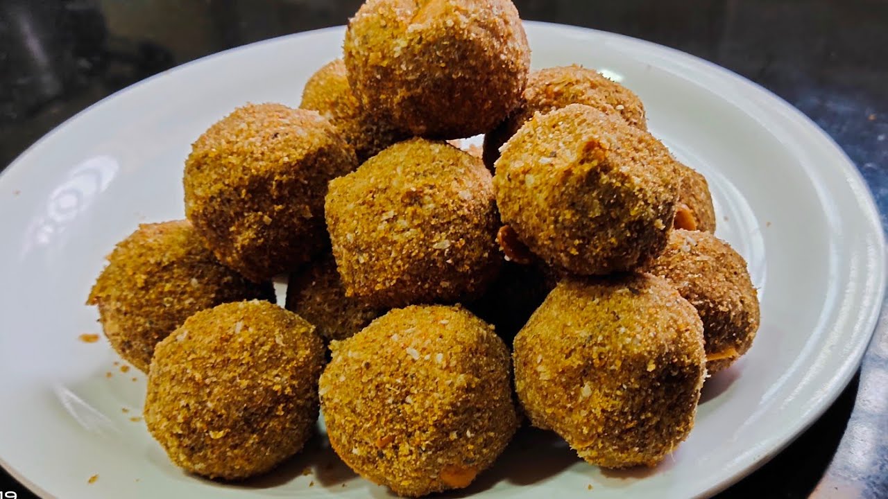 ತುಂಬಾ ಸುಲಭವಾಗಿ ಕುಚ್ಚಲಕ್ಕಿ ಲಡ್ಡು, || Boiled rice laddu ||Interesting vlog|| #vlog @shashikitchen