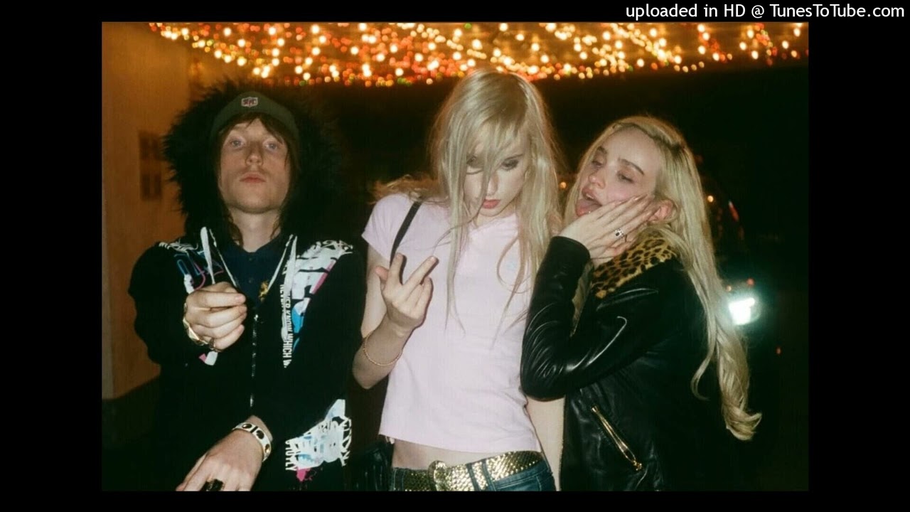 Frost Children - Radio (feat. Kim Petras)