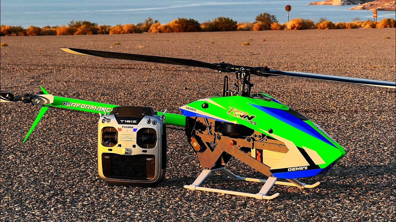 モダコン5 All New TRON 5.5 Gemini Maiden Flight! - YouTube