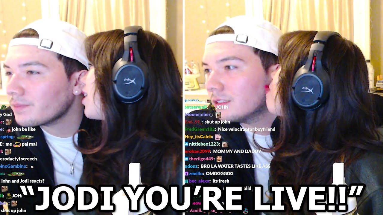 Джон заходит в комнату Джоди, и она просто обо всем забывает!