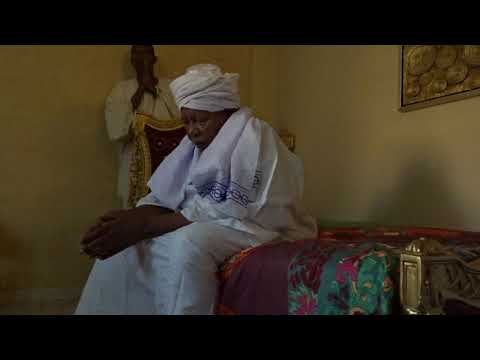 انشاد المادح النزير الهواري في حضرة شيخ التقي الشيخ المكاشفي