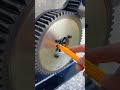 Internal Grip Tool: Strong Holding Power from the Inside 🔧⚙️